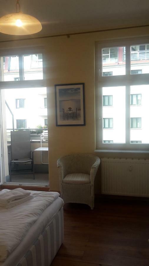 Lichtdurchflutetes Apartment Prenzlauerberg Berlin Exterior foto