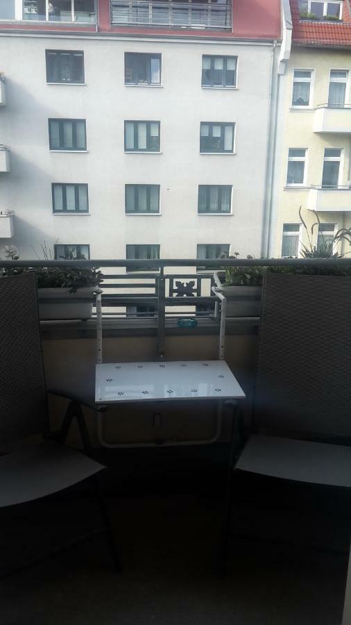 Lichtdurchflutetes Apartment Prenzlauerberg Berlin Exterior foto